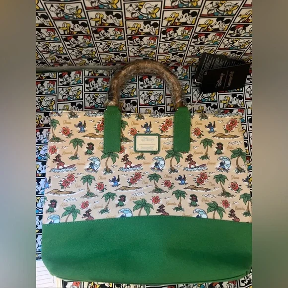 Loungefly Disney Lilo & Stitch Beach Scenes Allover Print Canvas Tote Bag NWT - Picture 3 of 9